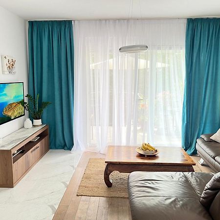 Apartments Tivat Exterior foto