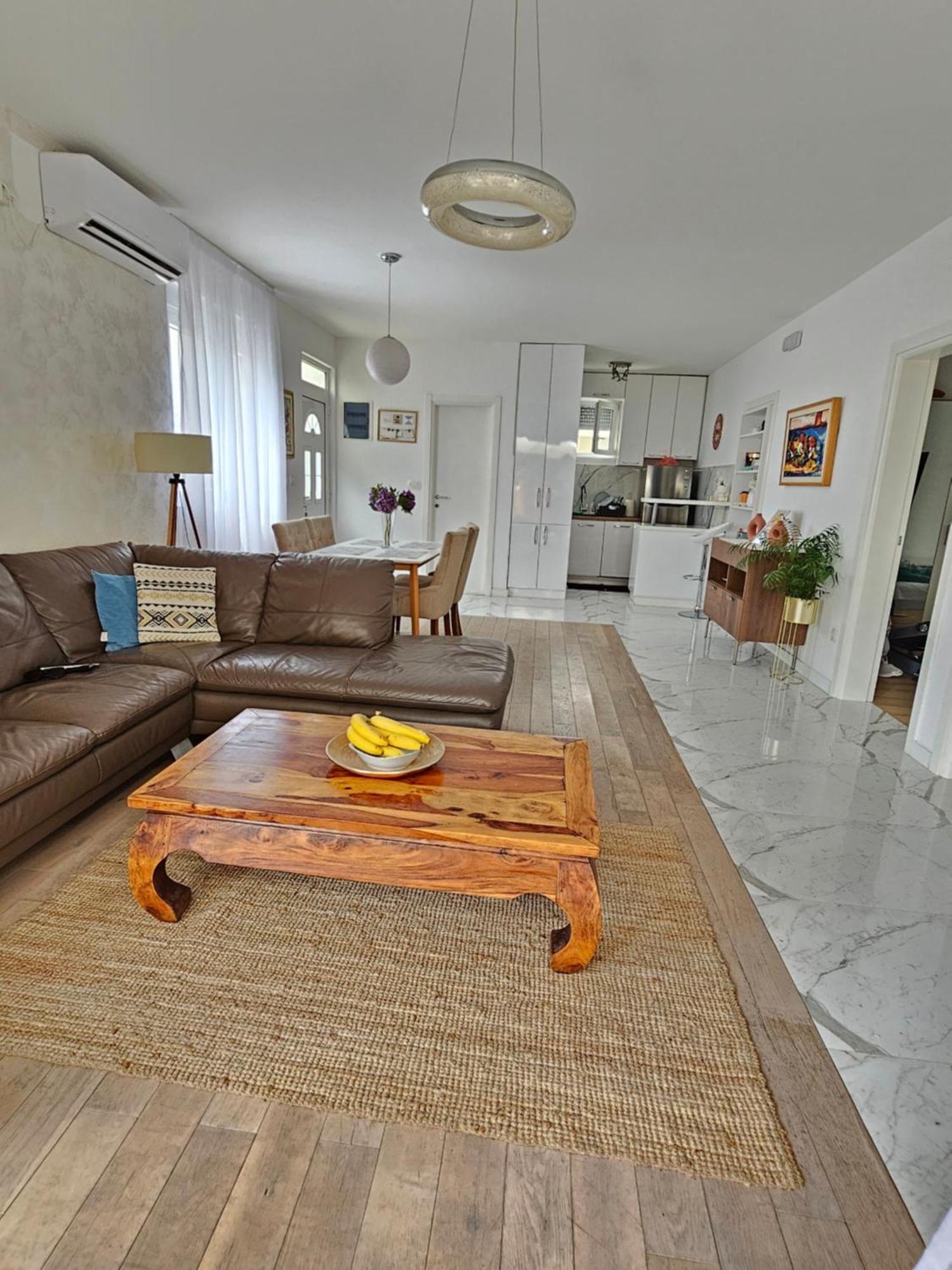 Apartments Tivat Exterior foto