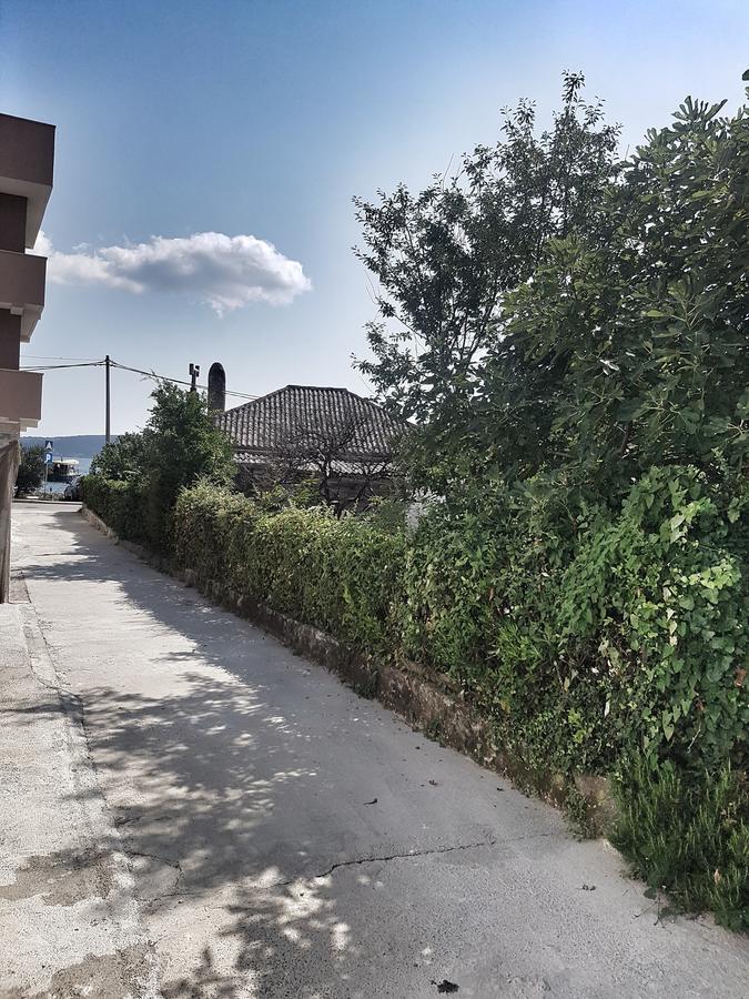 Apartments Tivat Exterior foto